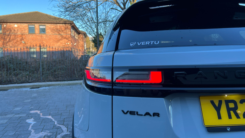 Land Rover Range Rover Velar 2.0 D200 MHEV Dynamic HSE 5dr Auto Diesel Estate